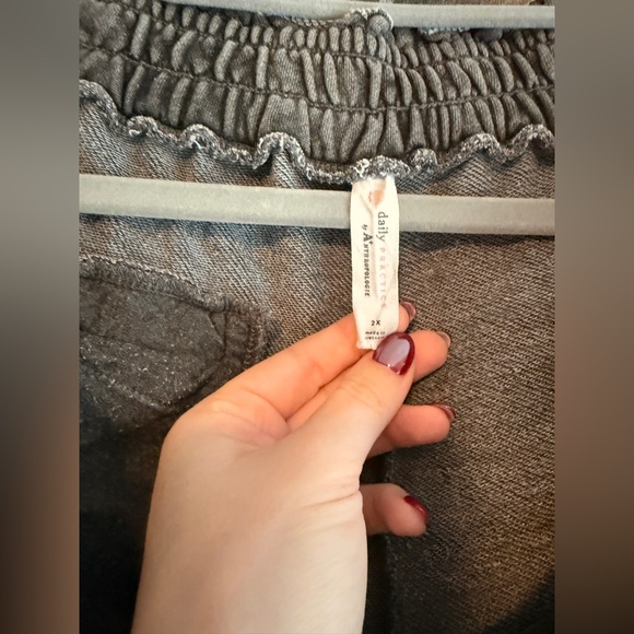 Anthropologie wide leg sweatpants - Picture 2 of 7